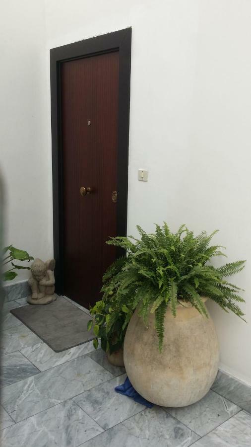 Michelle Apartment Bari Luaran gambar